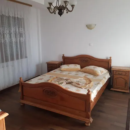 בית הארחה Vila Ciresica *